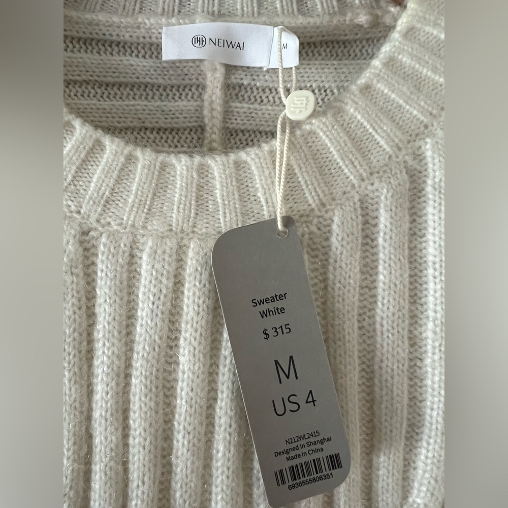 NWT Neiwai Ivory Mohair Blend Crewneck Sweater Size 4 $315 MSRP - Picture 3 of 5